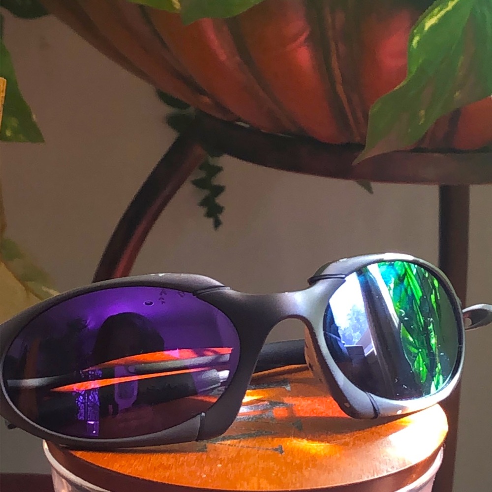 Mens sport sunglasses
